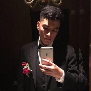 Meet your Posher, Leo